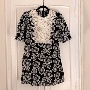 ZARA Embroidered Mini Dress w crochet detail, black & white, size L